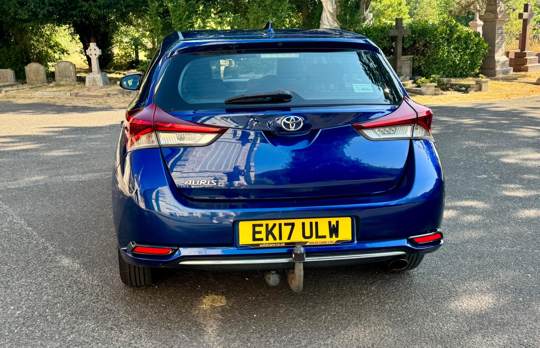 Toyota Auris view 15
