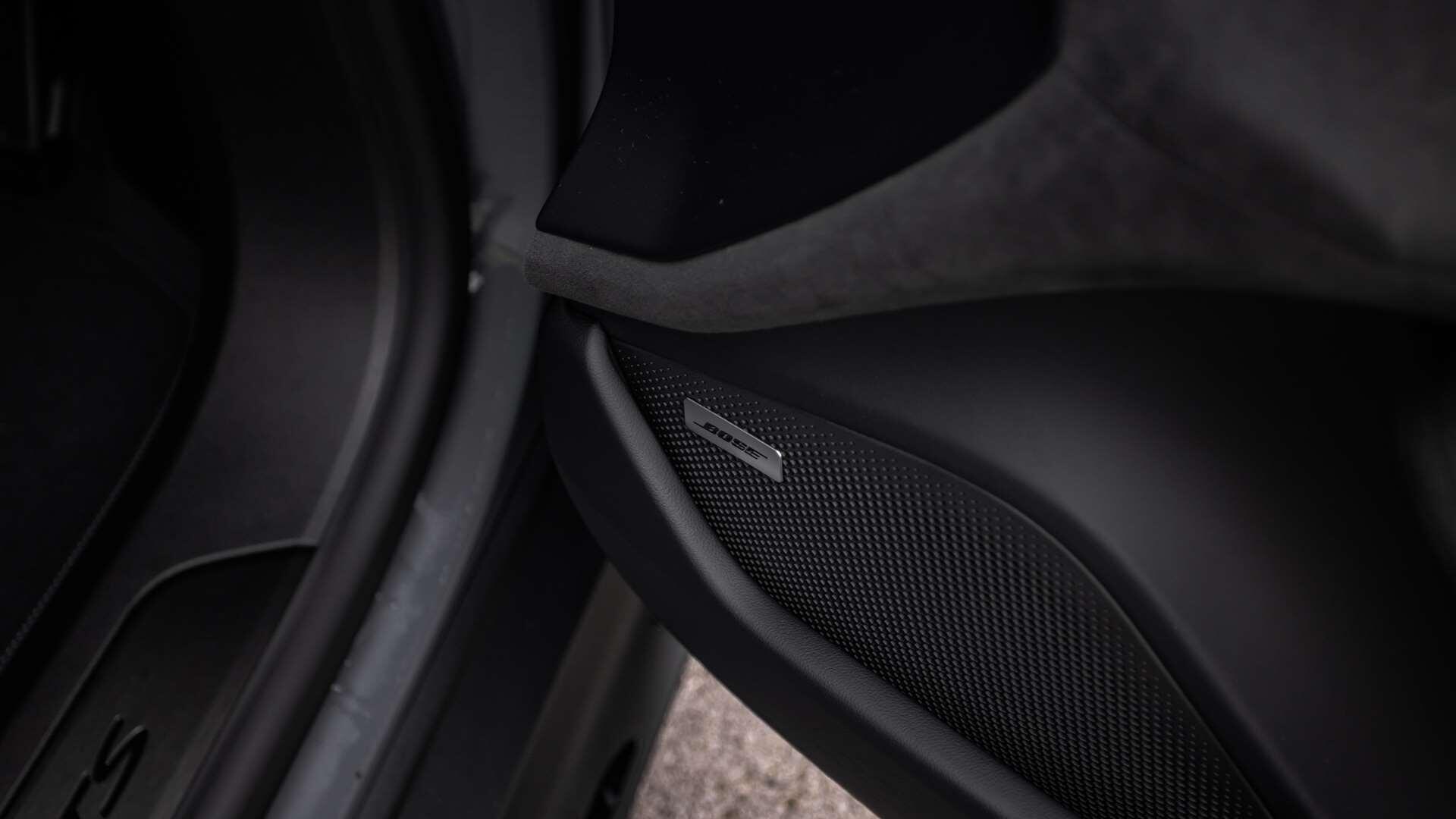 Porsche Taycan view 31