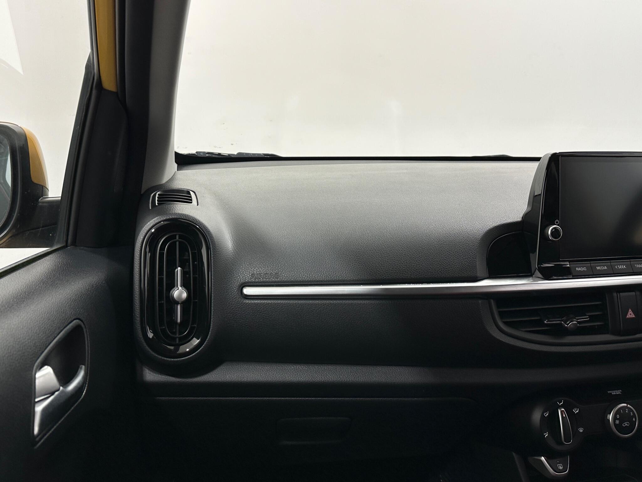 Kia Picanto view 26