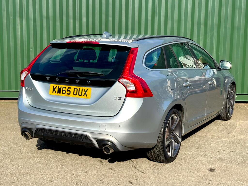 Volvo V60 view 13