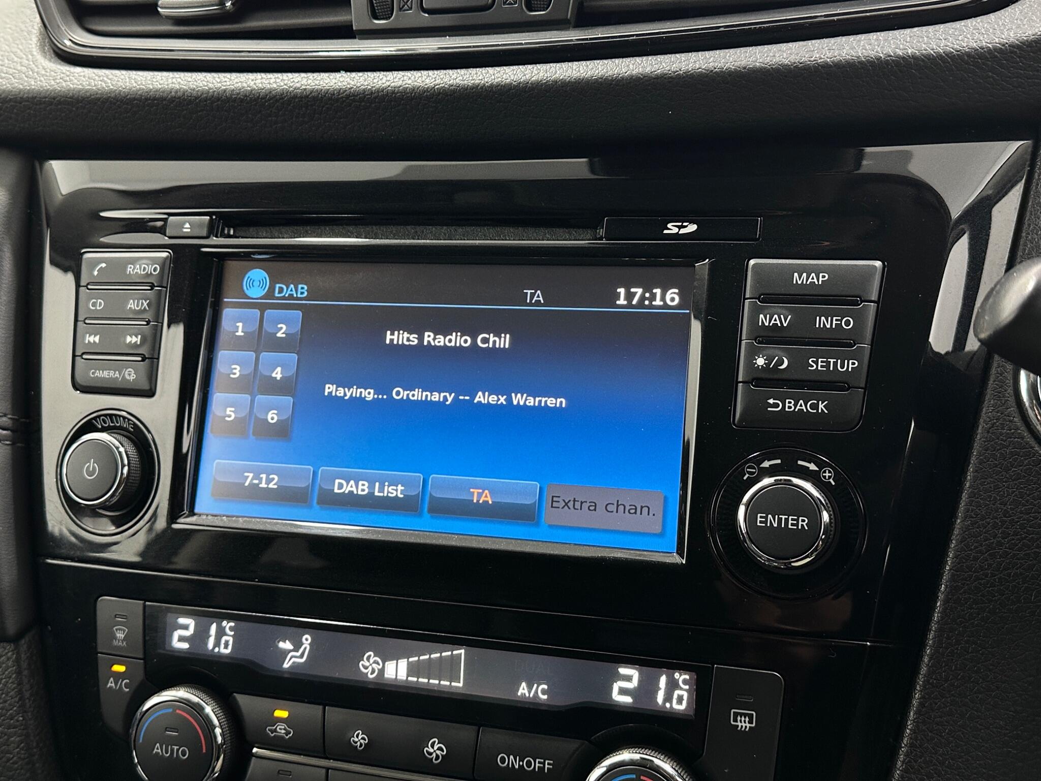 Nissan X-Trail view 26