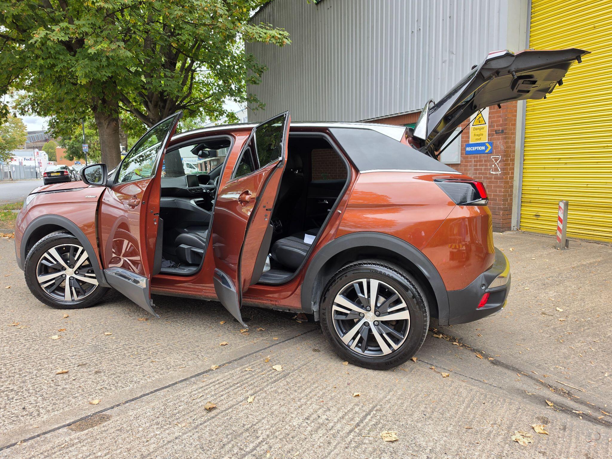 Peugeot 3008 view 36