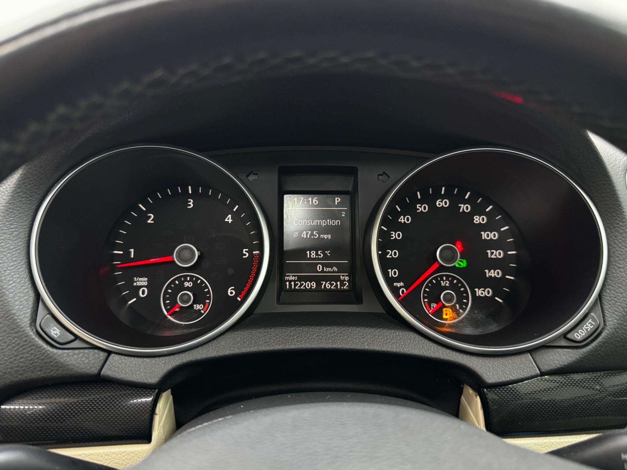 Volkswagen Golf view 26