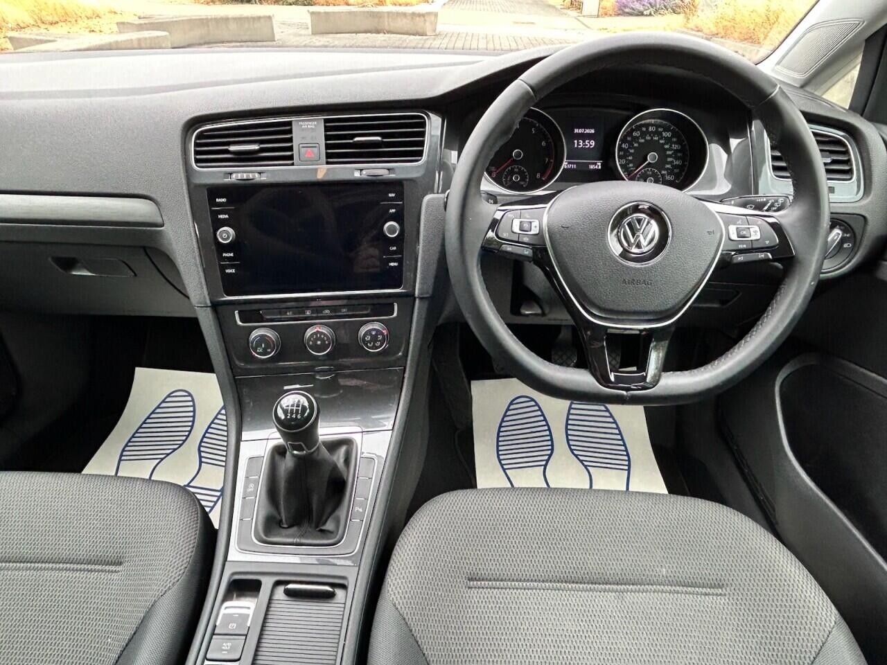 Volkswagen Golf view 27