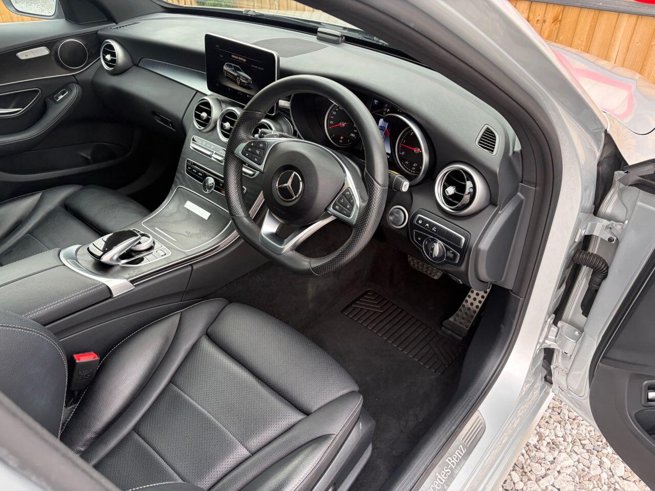 Mercedes-Benz C-Class view 13
