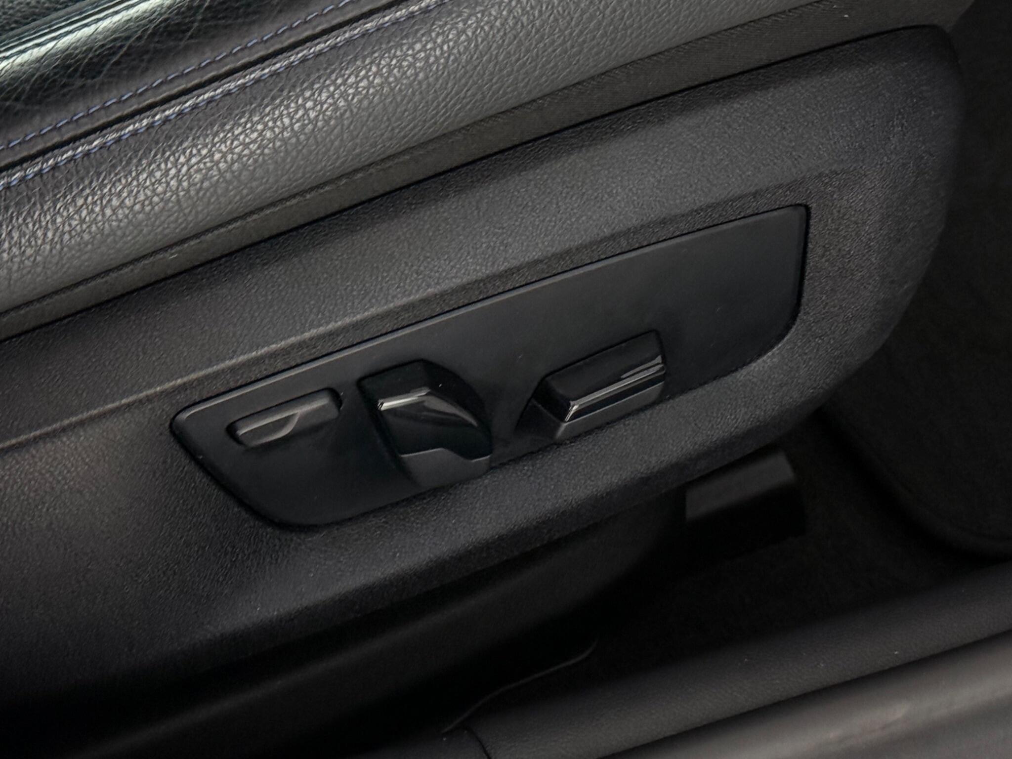 BMW 5 Series view 37