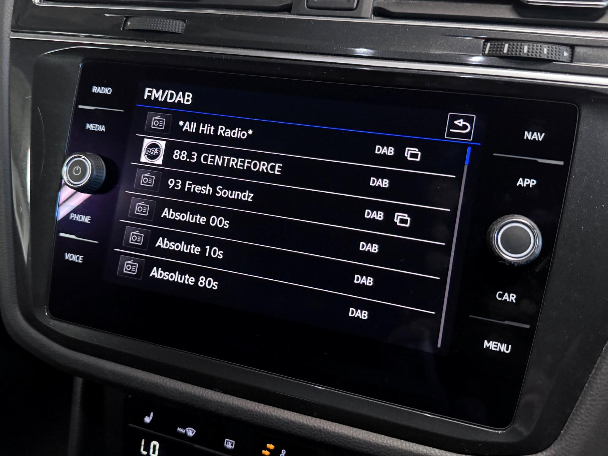 Volkswagen Tiguan view 39