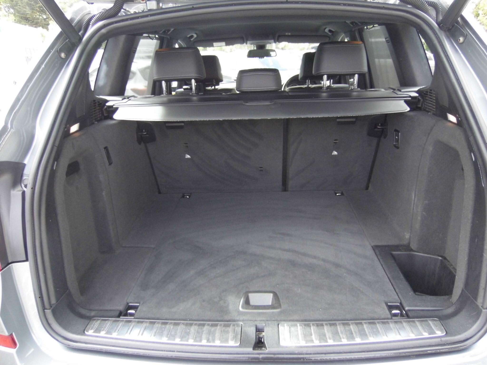 BMW X3 view 23
