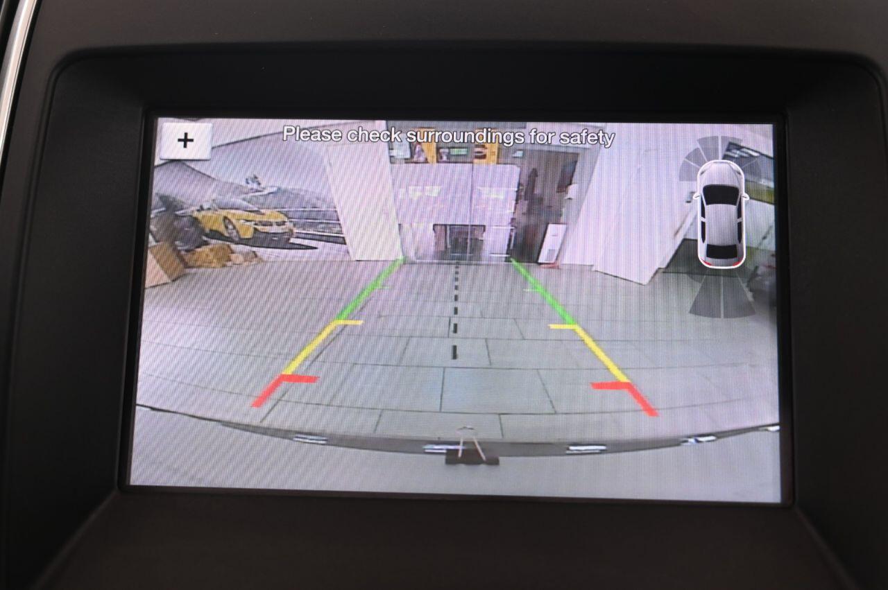 Ford Galaxy view 28