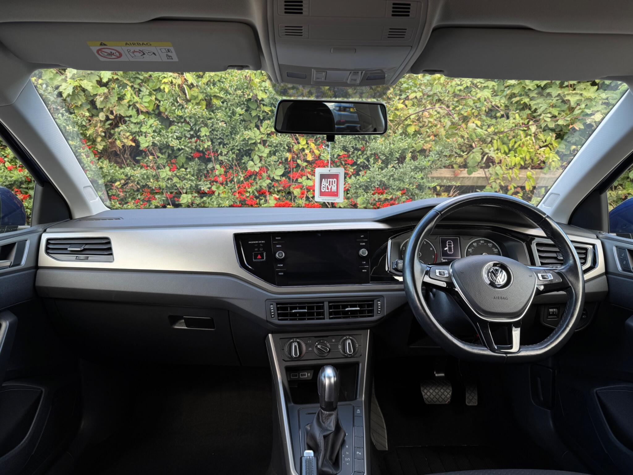 Volkswagen Polo view 15