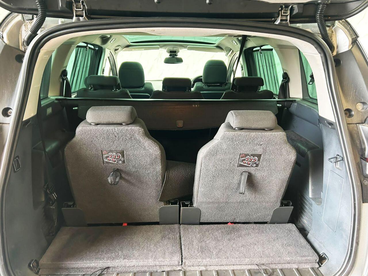 Peugeot 5008 view 25