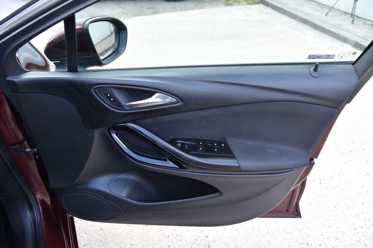 Vauxhall Astra view 48