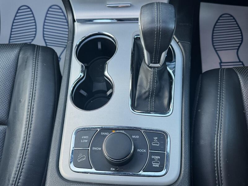 2019 Jeep Grand Cherokee 3.0 V6 MultiJetII Summit Auto 4WD Euro 6 (s/s) 5dr • 45,000 miles image 37