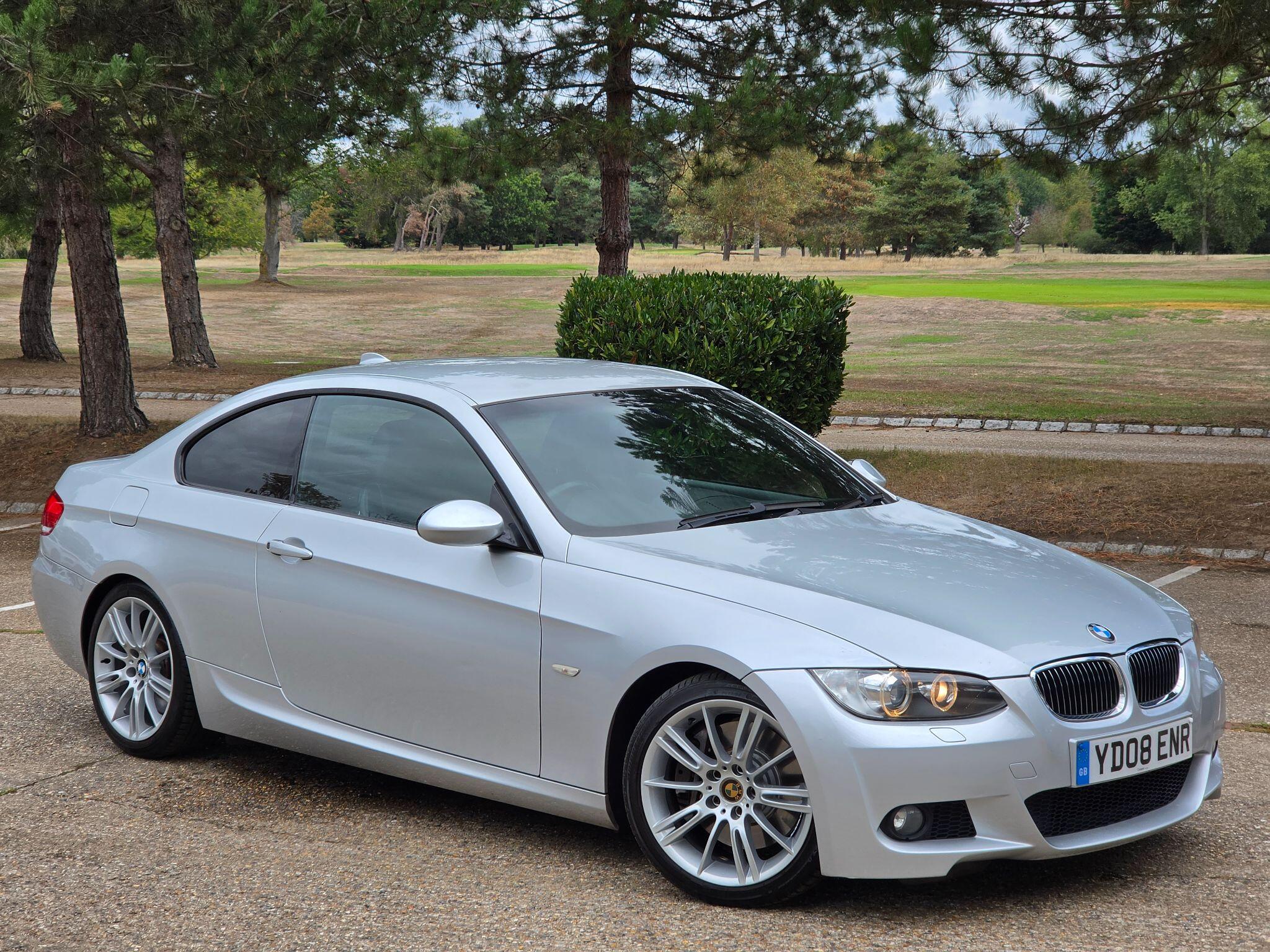 BMW 3 Series view 8
