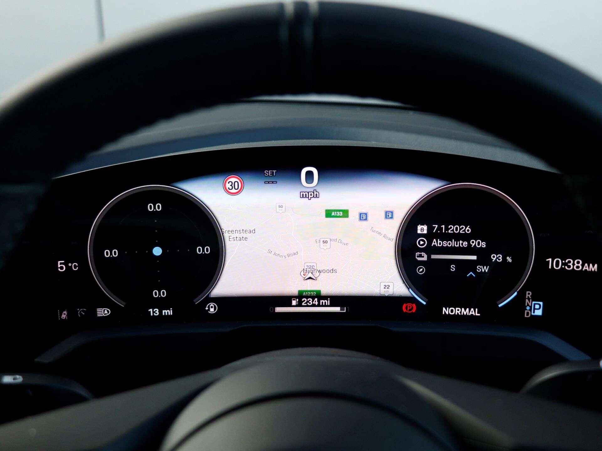 Porsche Taycan view 13