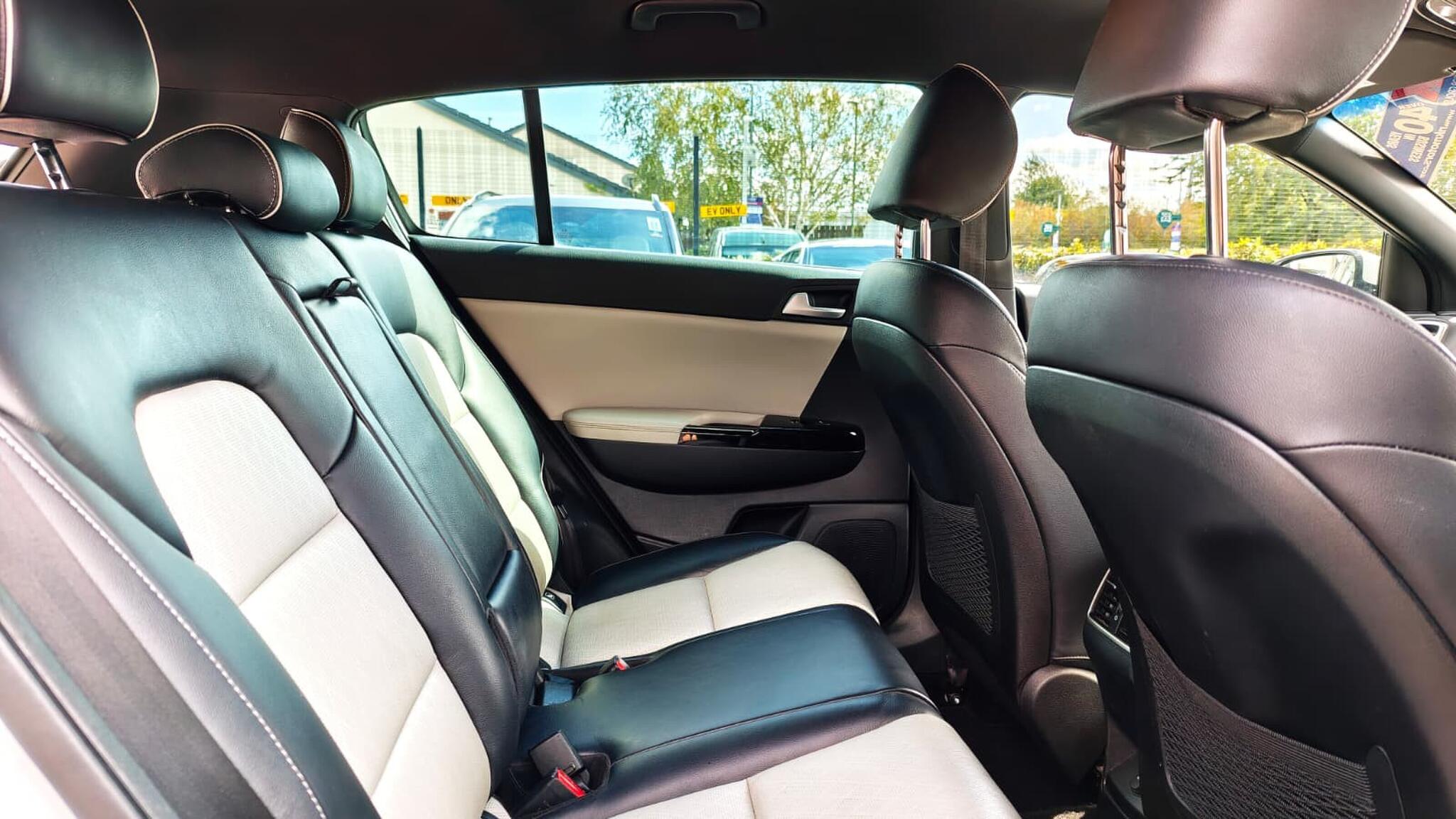 Kia Sportage view 21