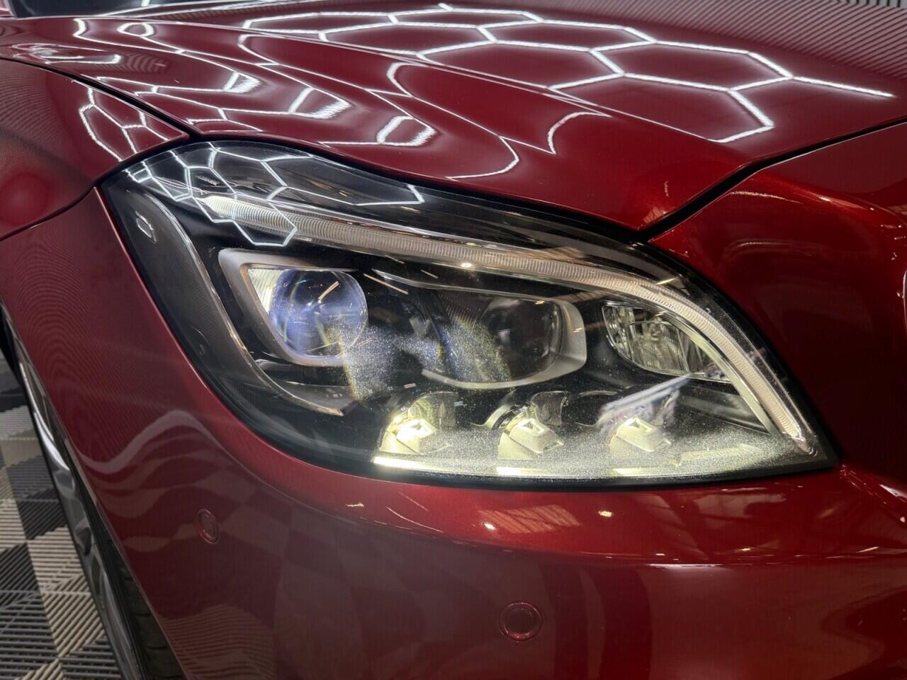 Mercedes-Benz CLS view 3