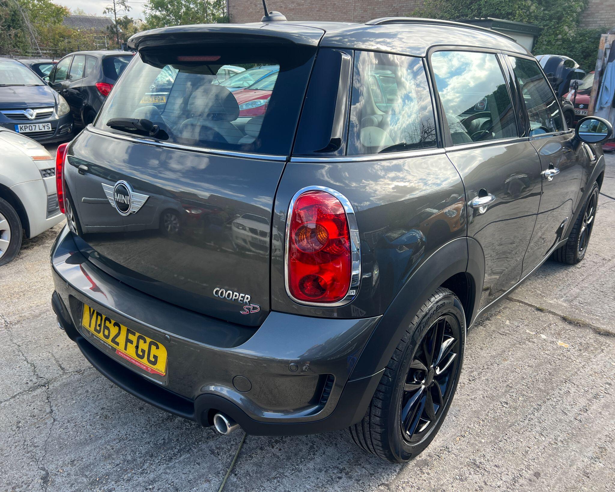 Mini Countryman view 7