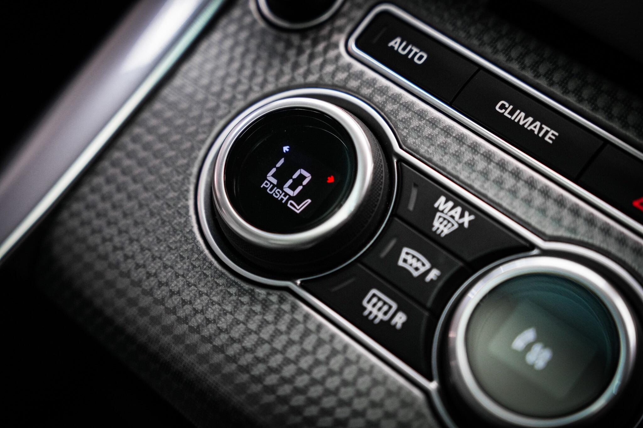 Land Rover Range Rover Sport view 43