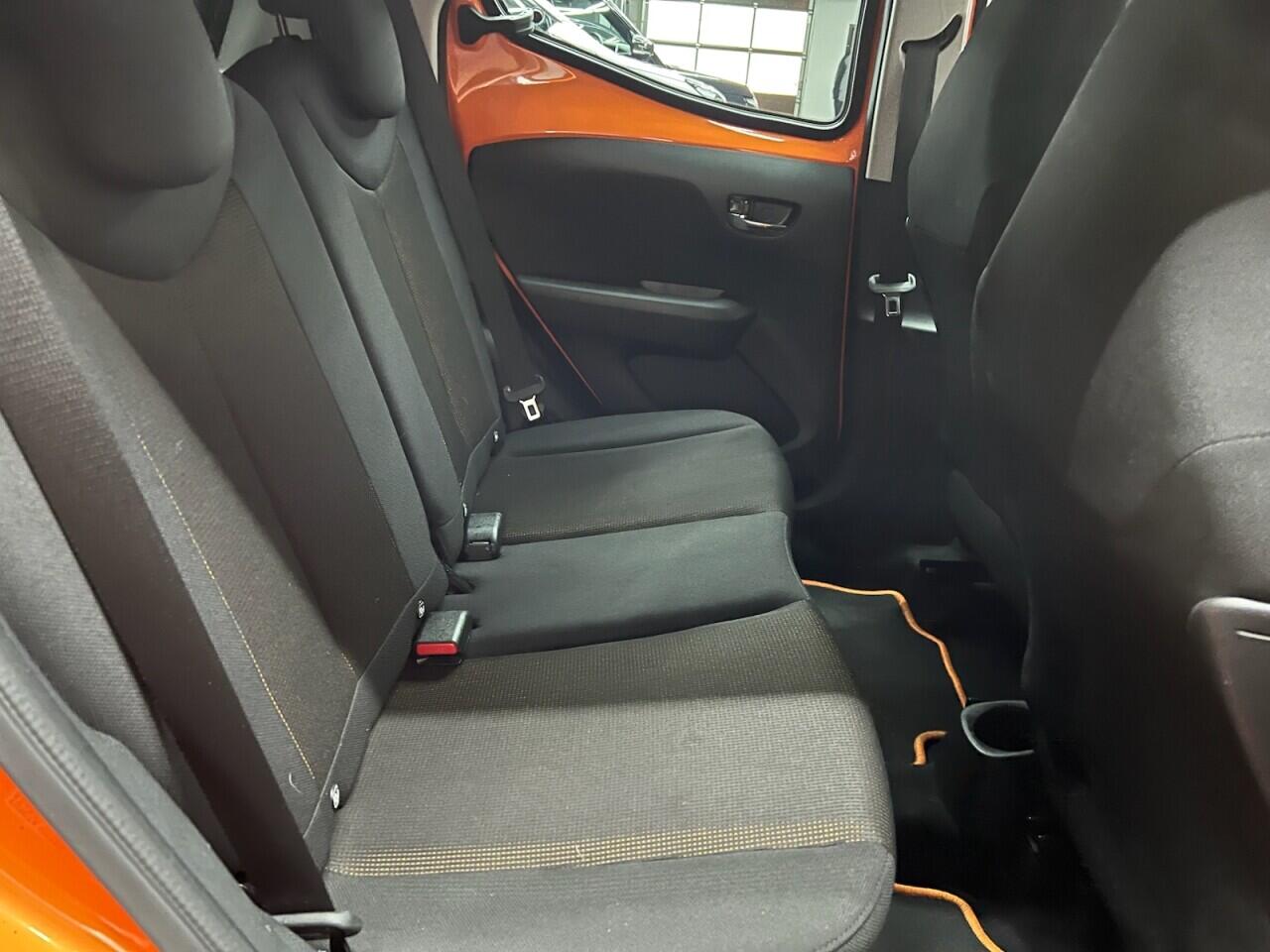 Toyota Aygo view 42