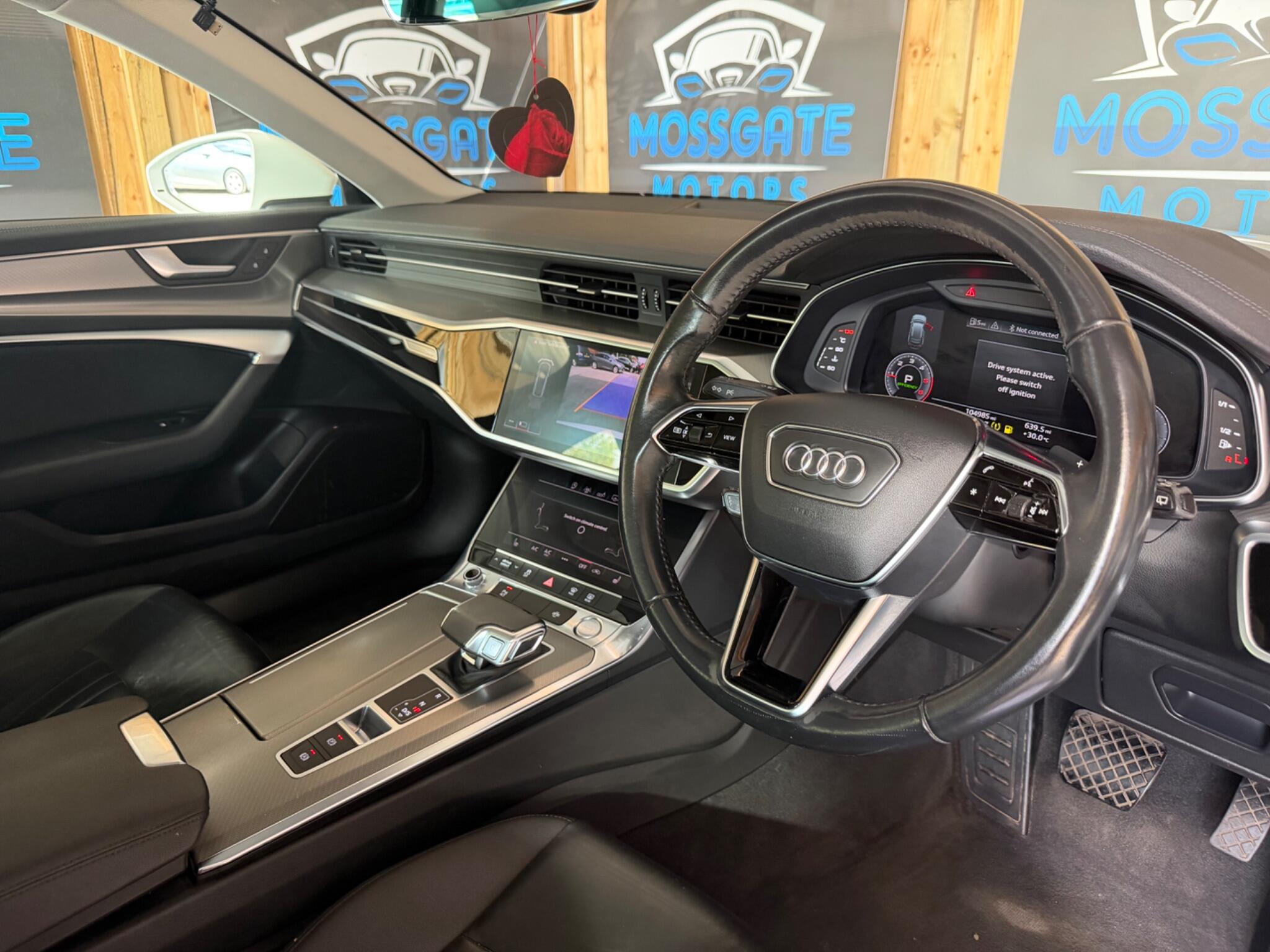 Audi A6 view 15