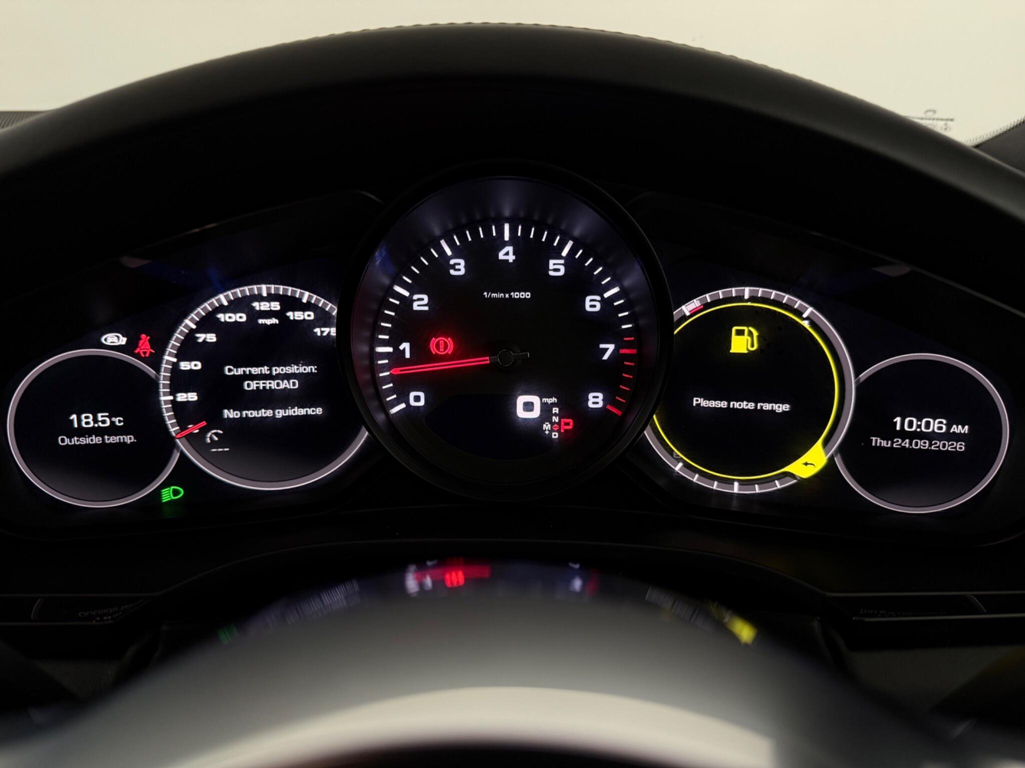 Porsche Cayenne view 23