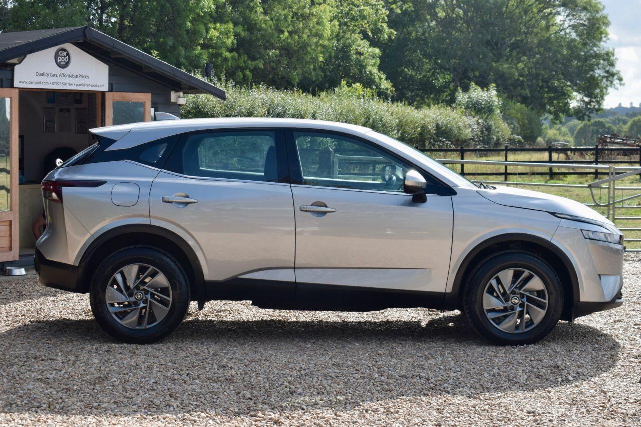 Nissan Qashqai view 15