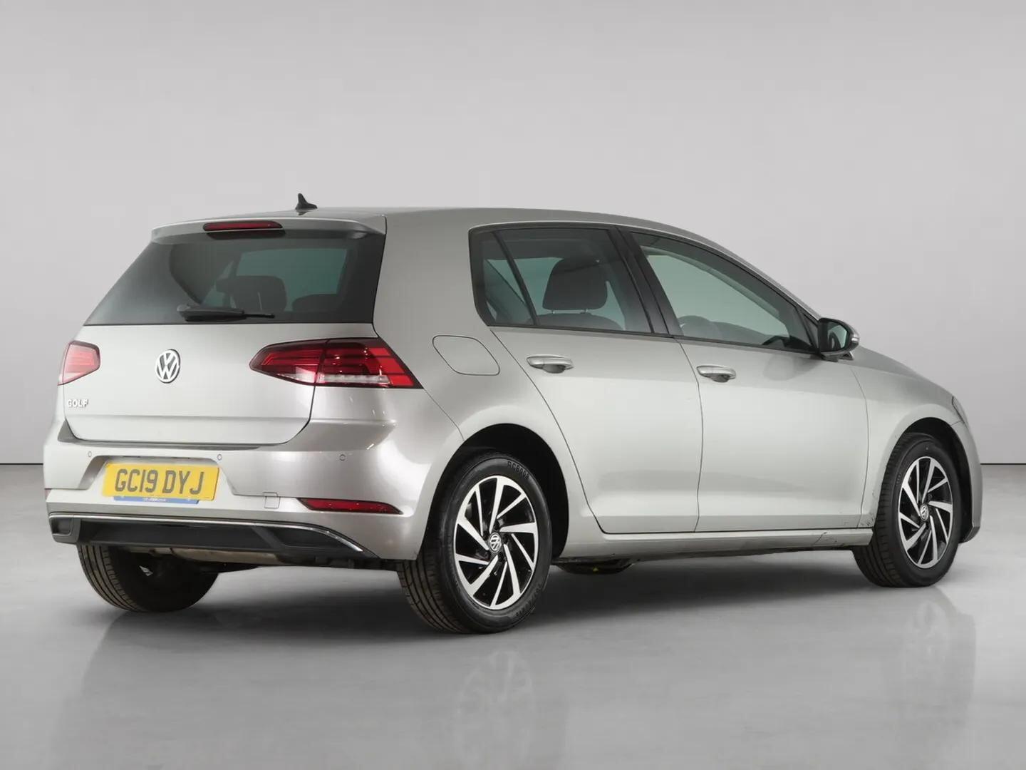 Volkswagen Golf view 8