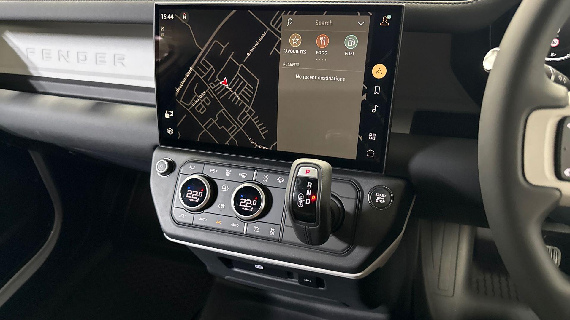 Land Rover Defender view 14