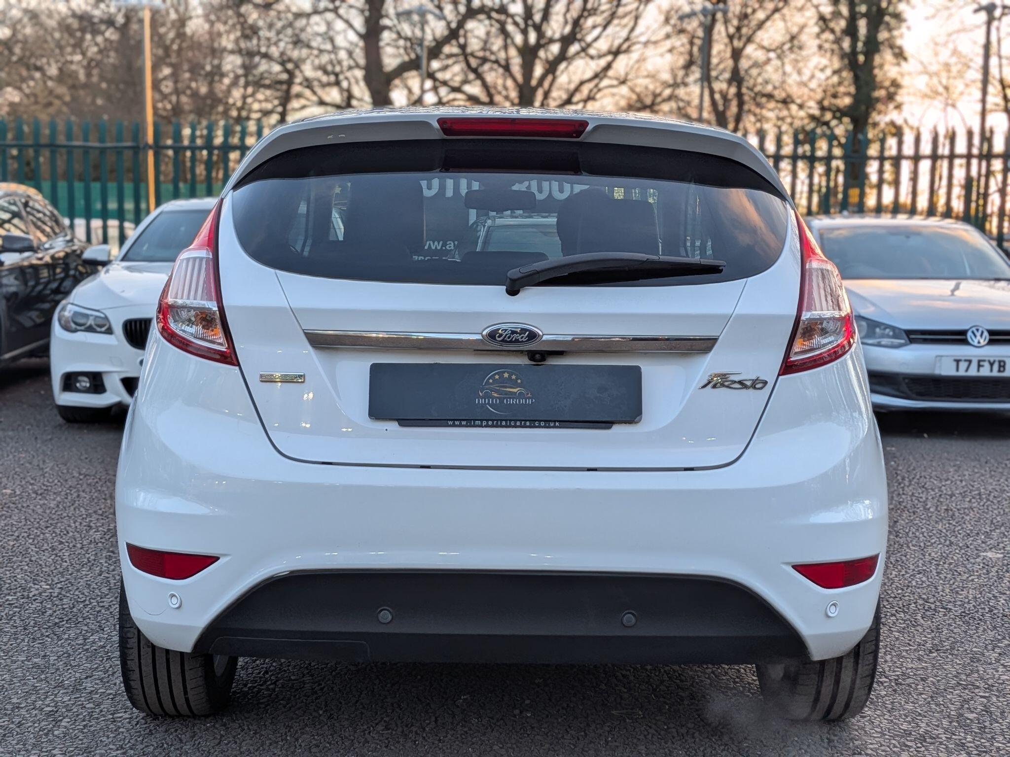 Ford Fiesta view 11