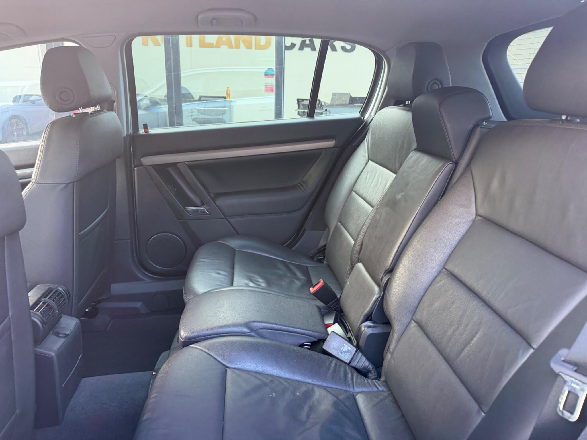 Vauxhall Signum view 26