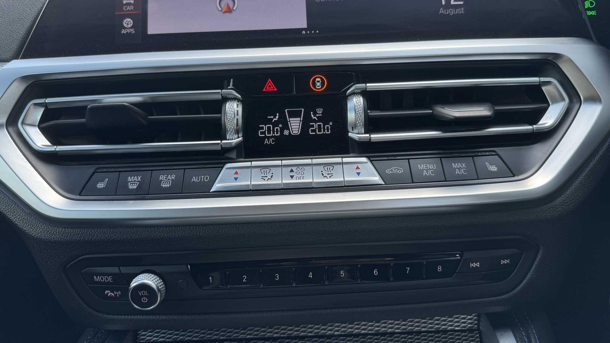 BMW 4 Series view 19