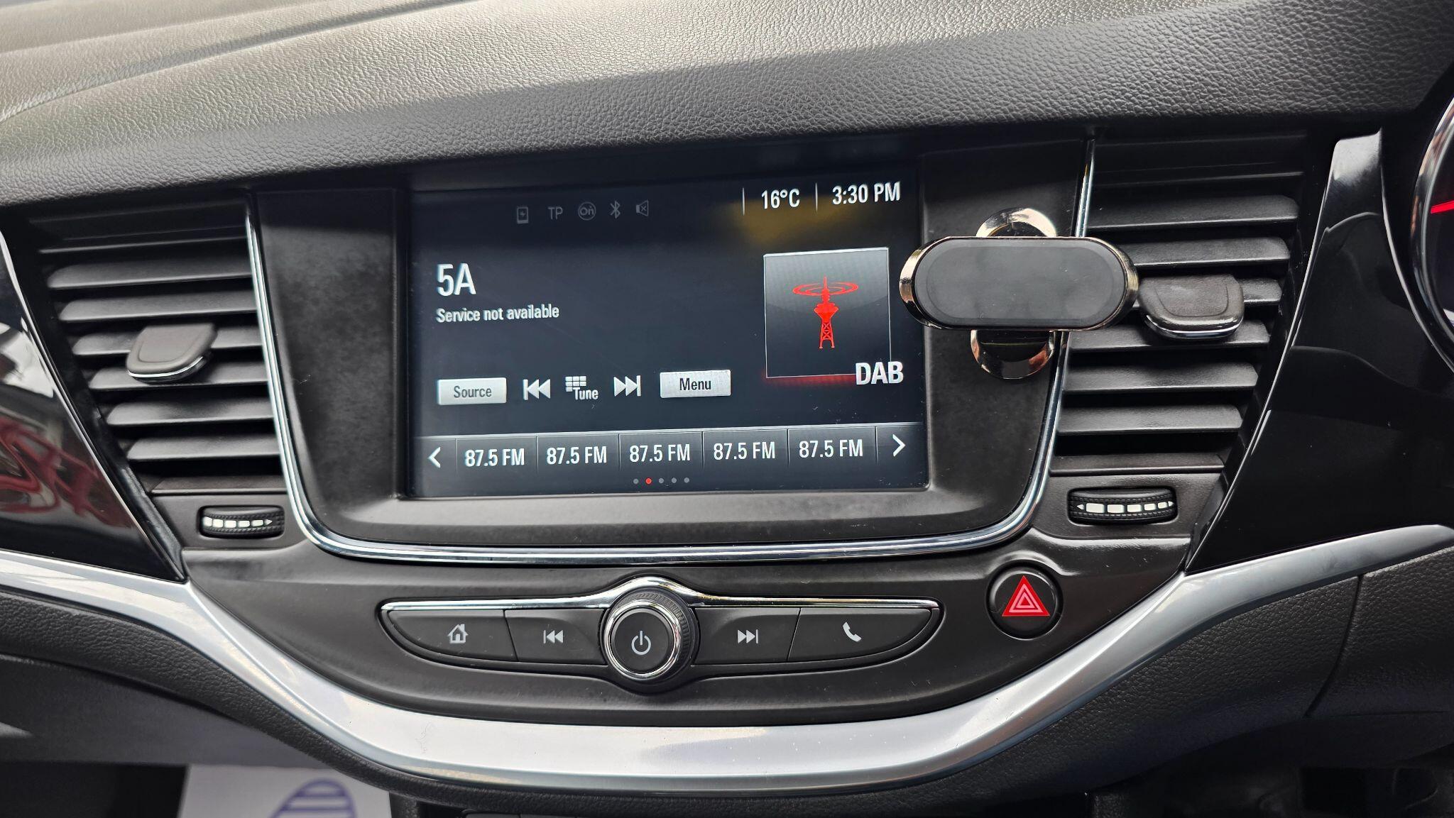 Vauxhall Astra view 20