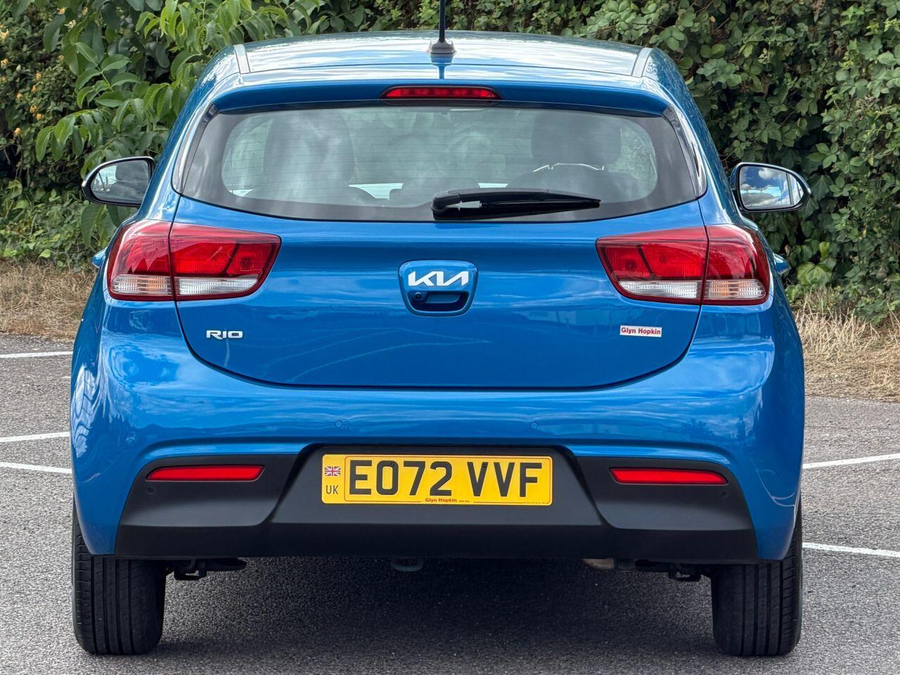 Kia Rio view 6