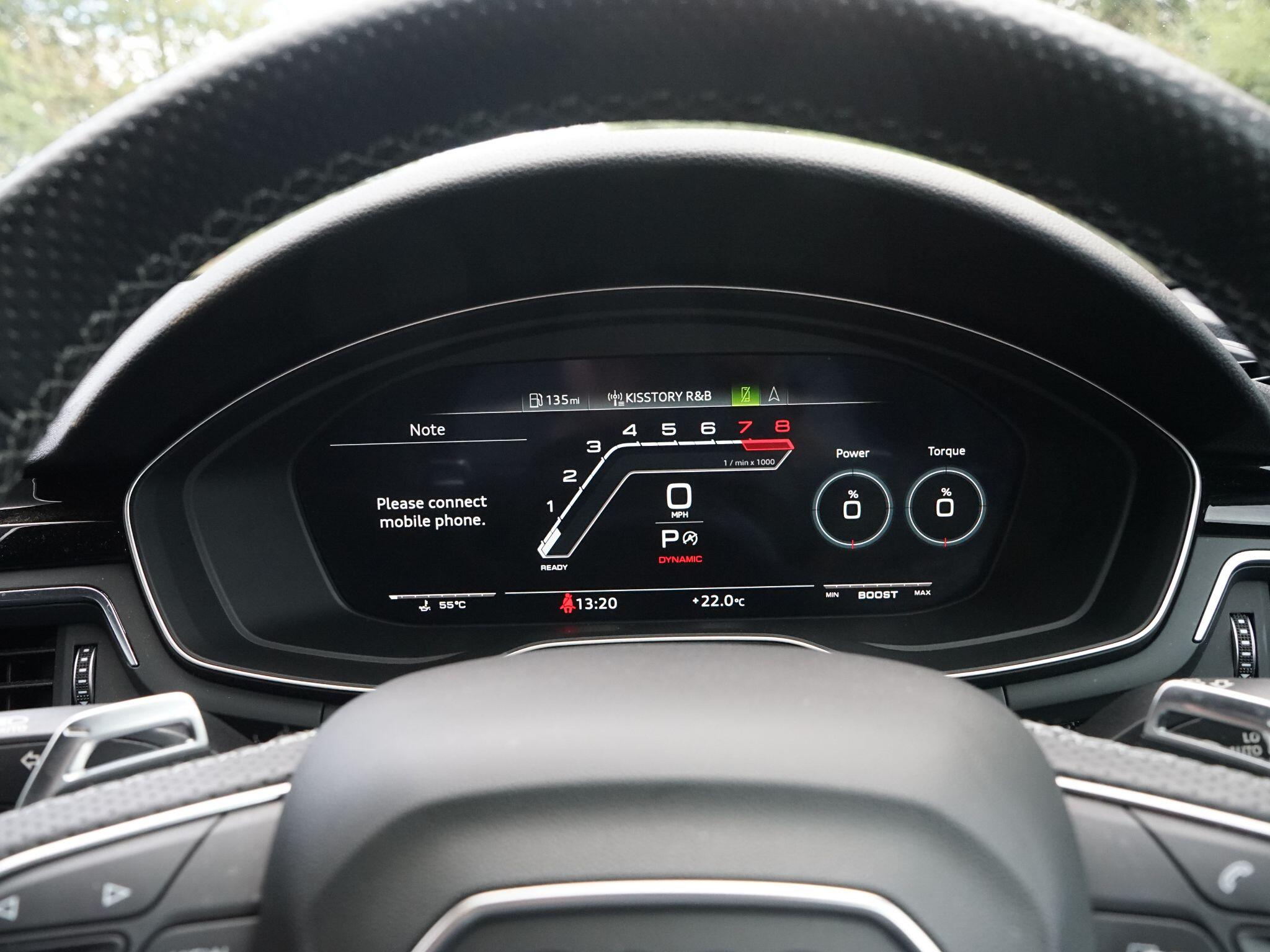 Audi RS4 Avant view 31