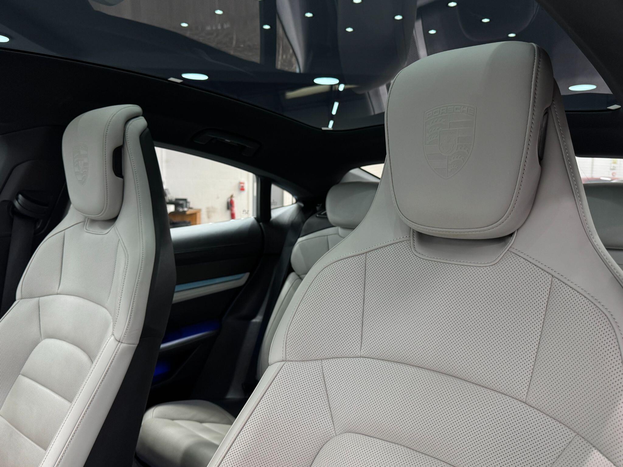 Porsche Taycan view 50