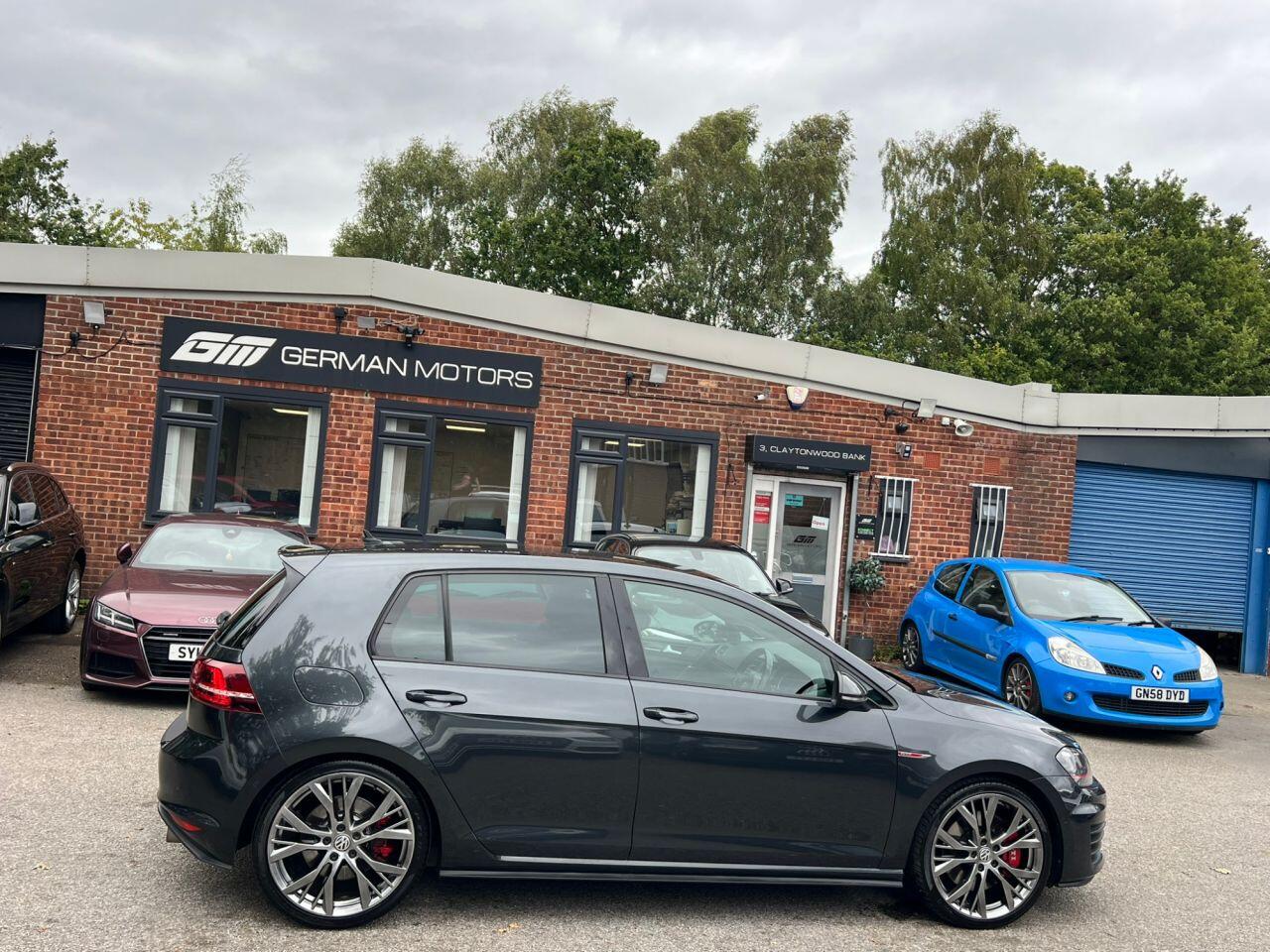 Volkswagen Golf view 7