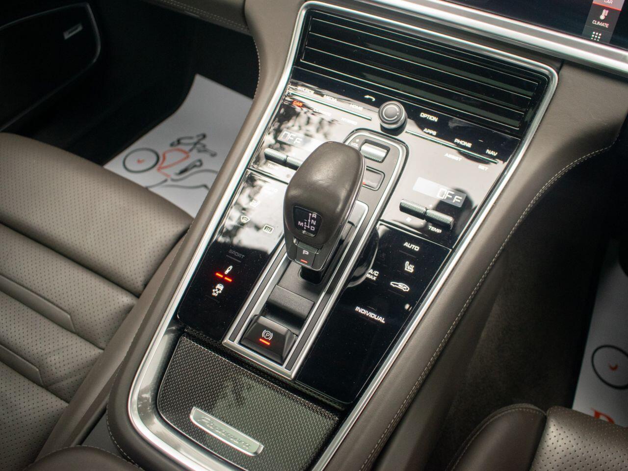 Porsche Panamera view 44