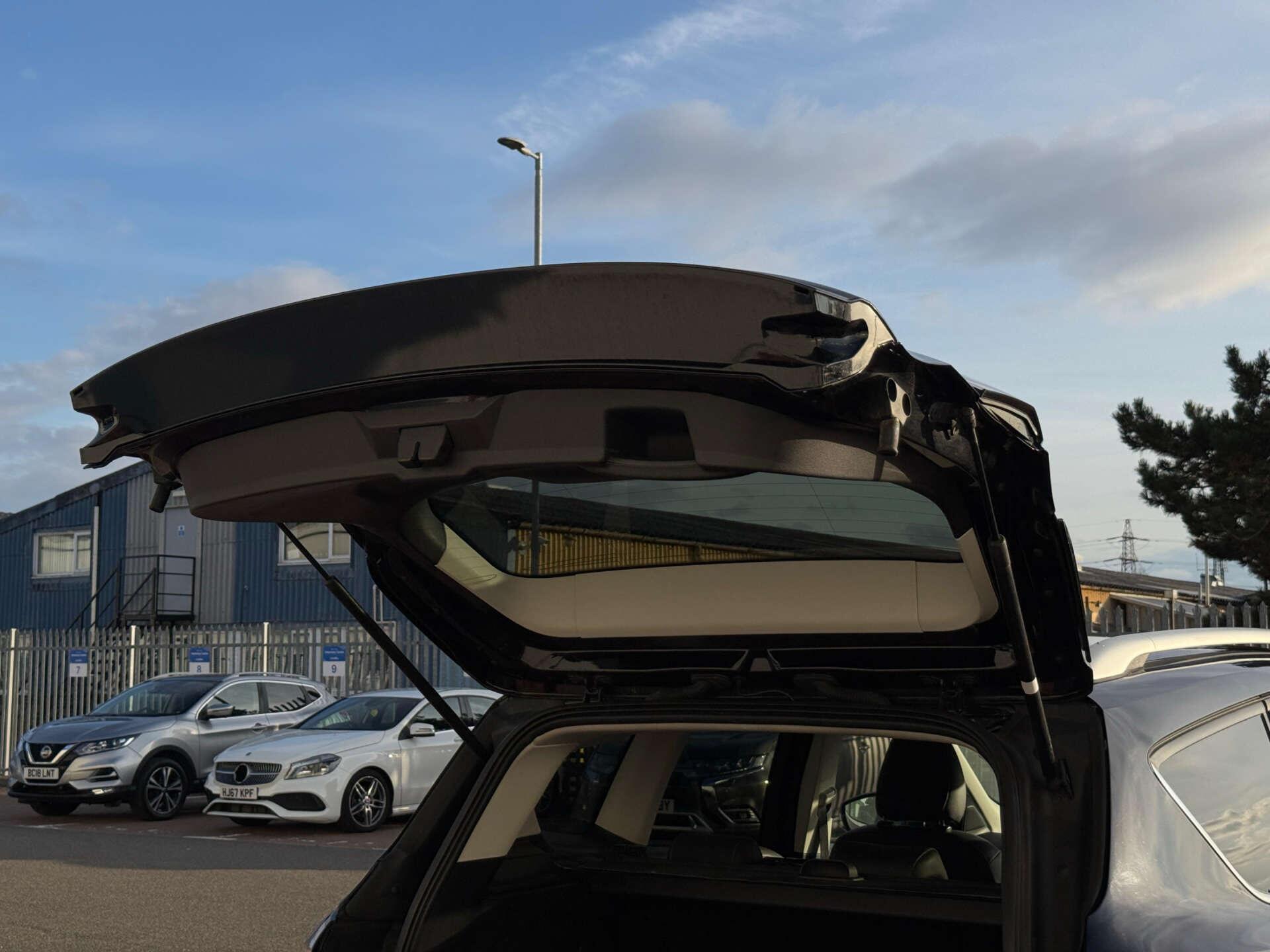 Ford Kuga view 59