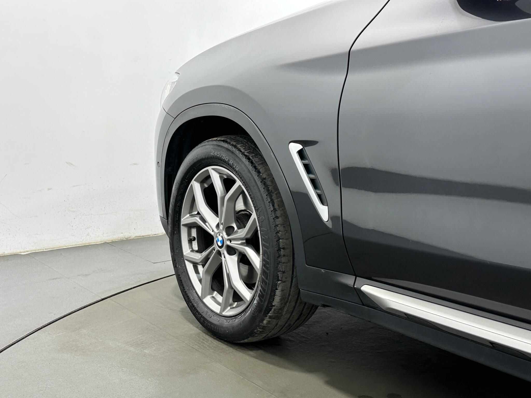 BMW X3 view 53