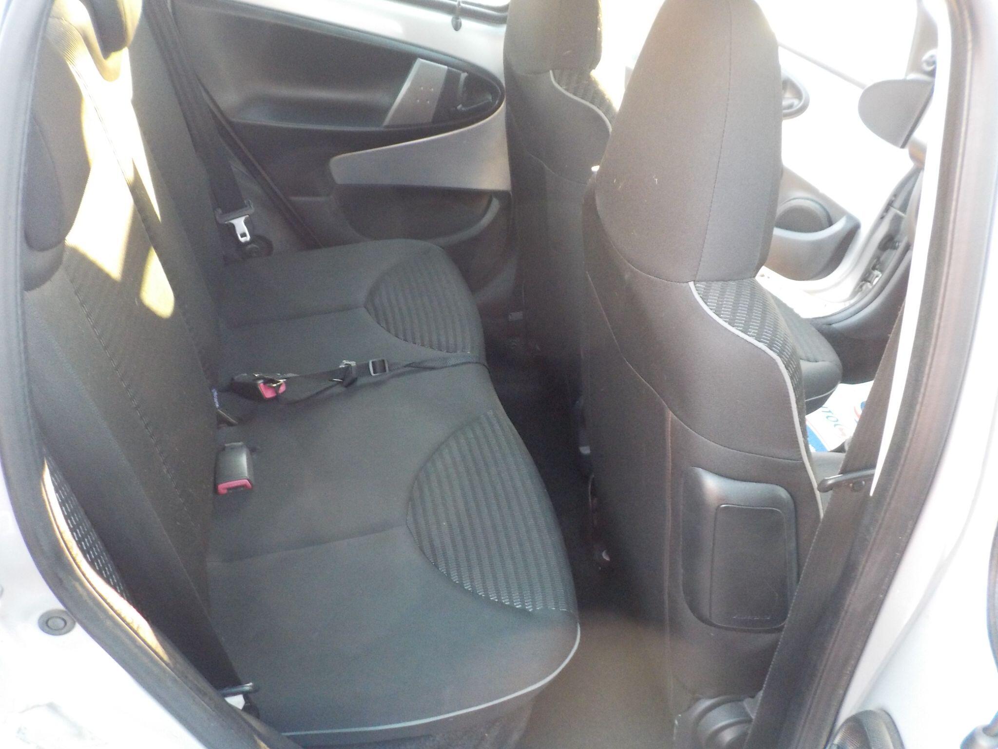 Peugeot 107 1.0 12V Active Euro 5 5dr