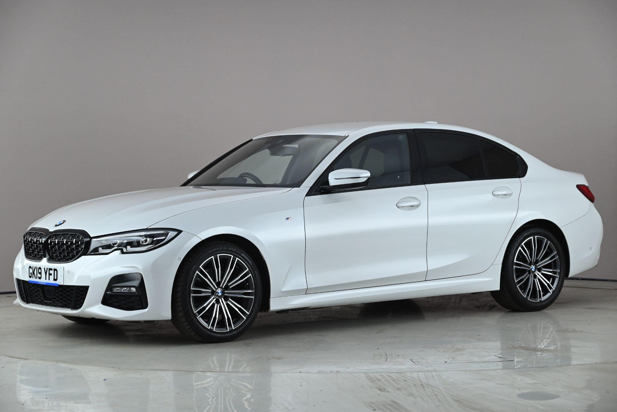 BMW 3 Series view 3