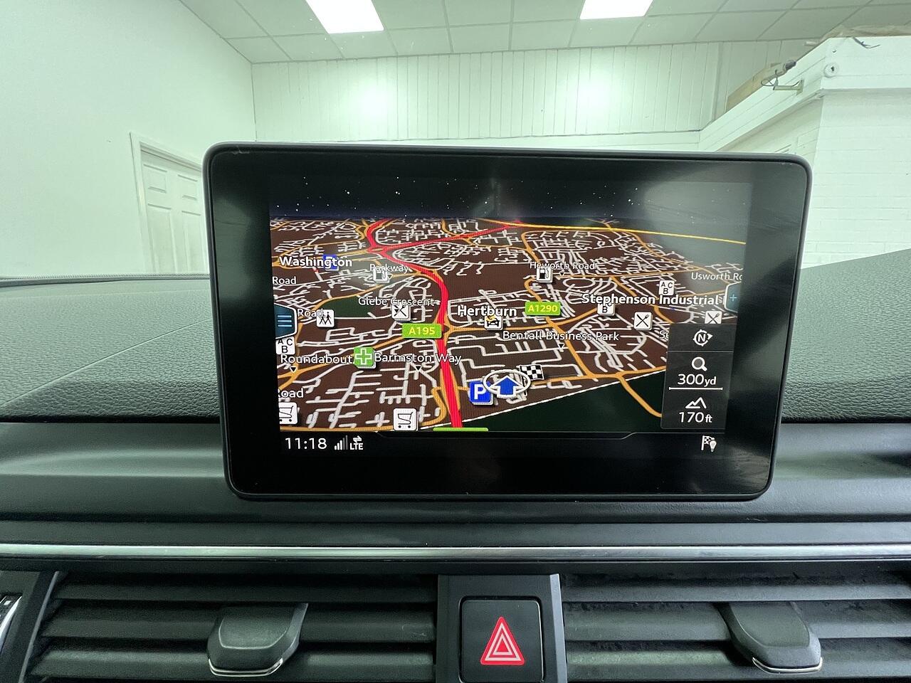 Audi A4 view 10