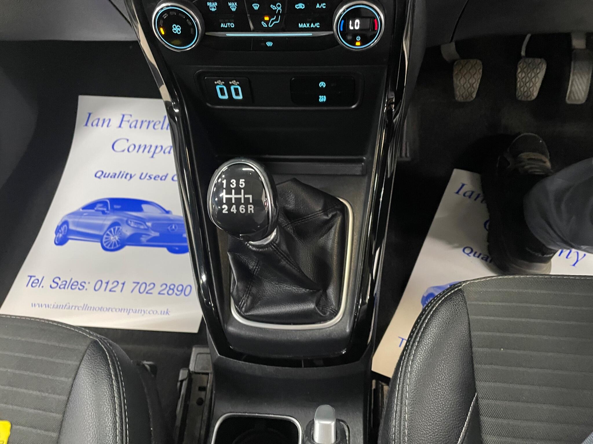 Ford Ecosport view 14