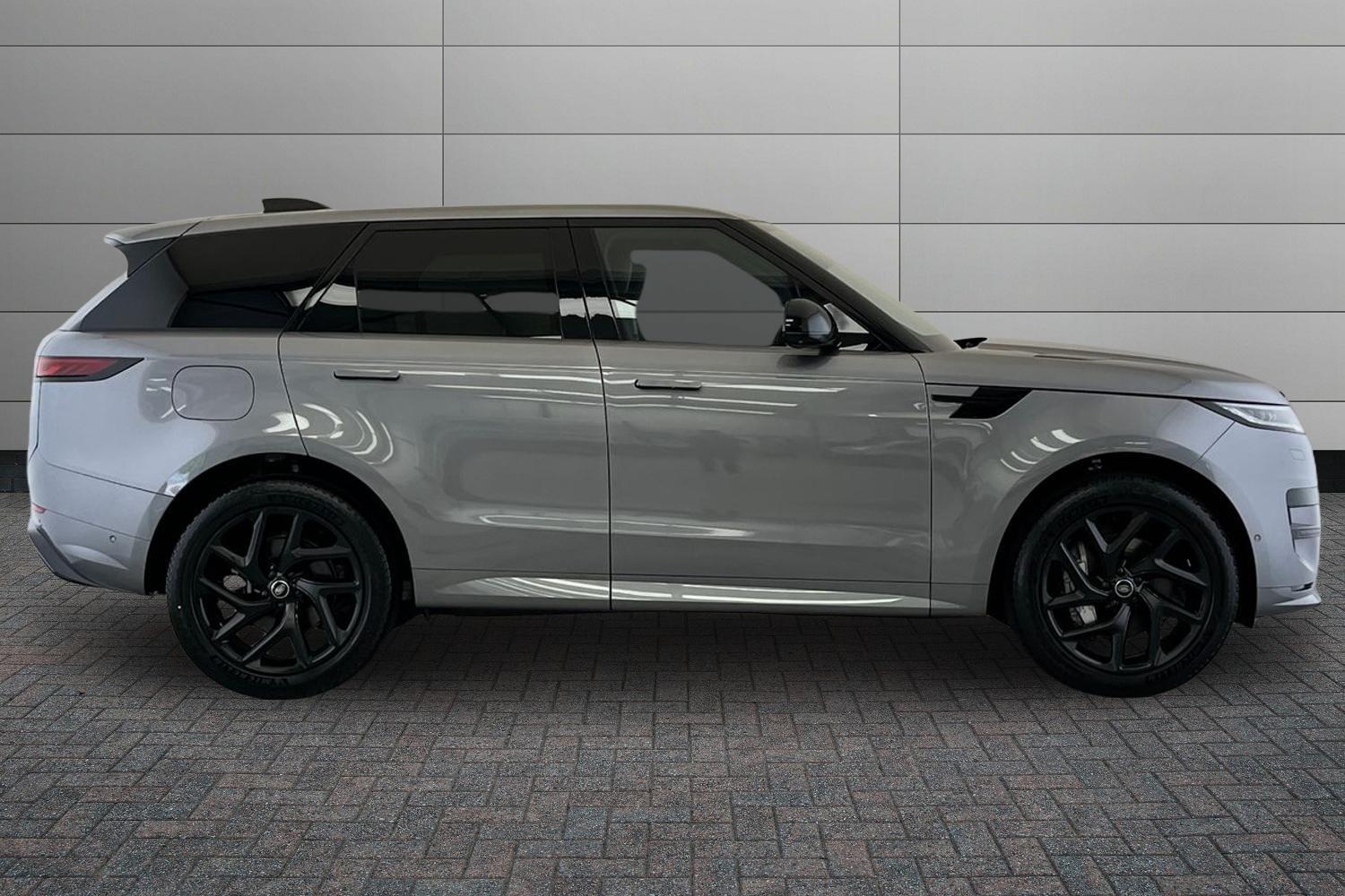 Land Rover Range Rover Sport view 5