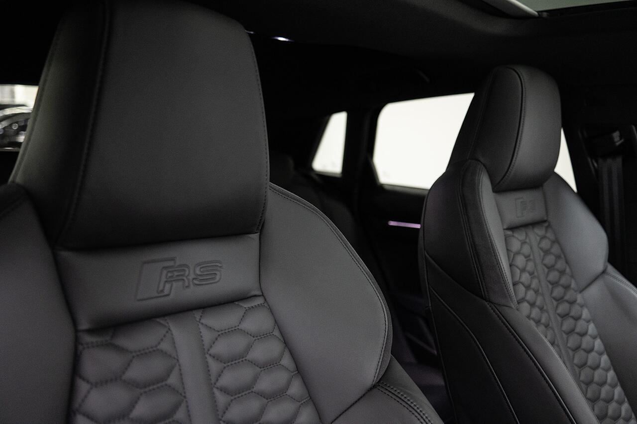 Audi RS3 view 5