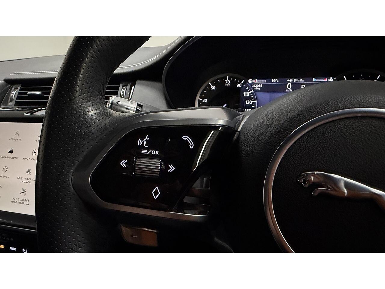 Jaguar E-Pace view 32