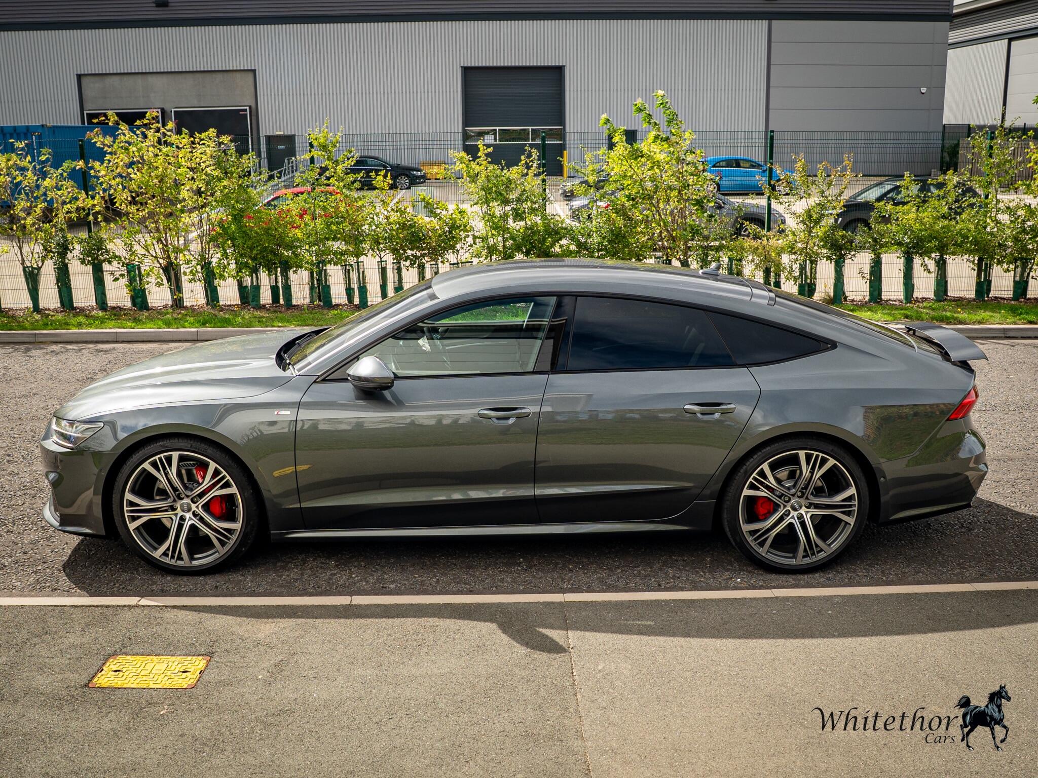 Audi A7 view 7