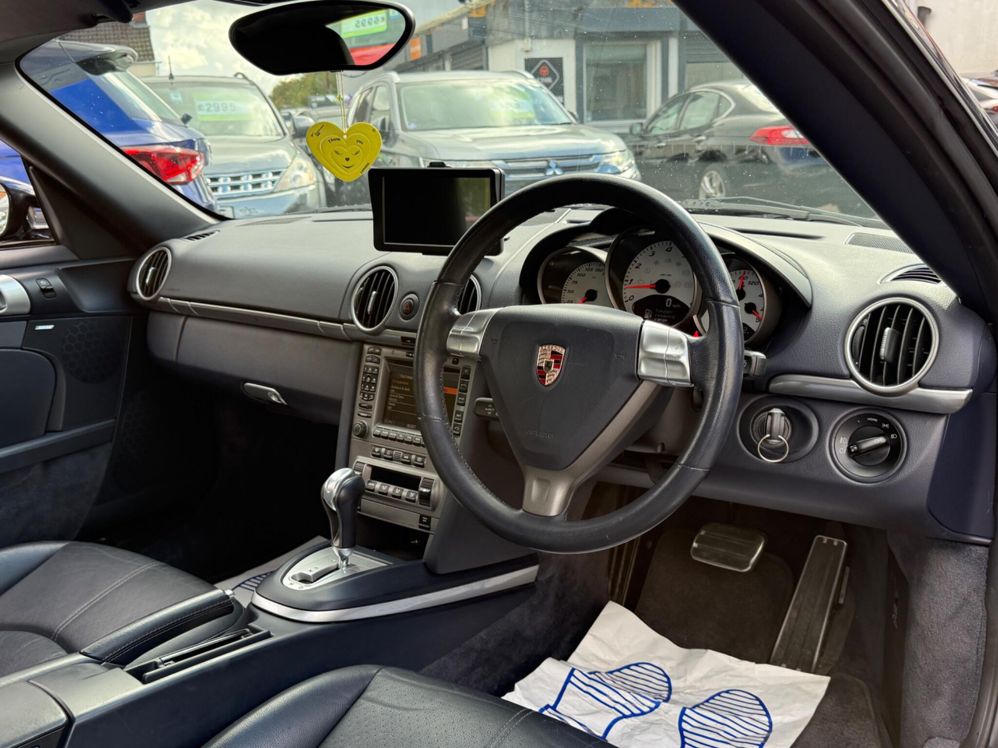 Porsche Cayman - Image 29