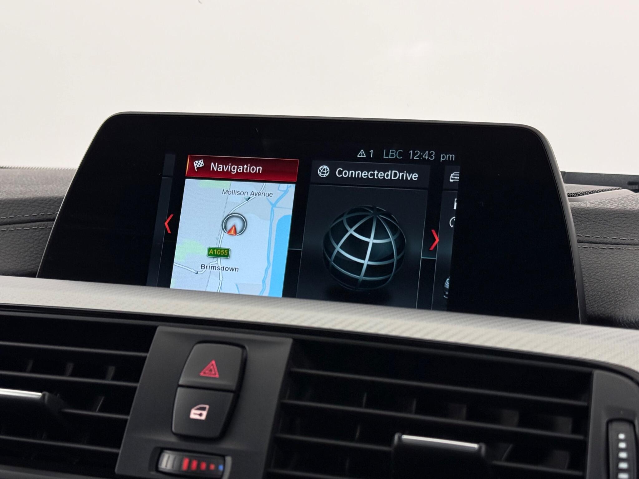 BMW 3 Series view 23